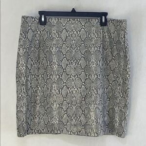 PLUS SIZE Vintage Venezia Jeans polyurethane/vegan leather pencil skirt